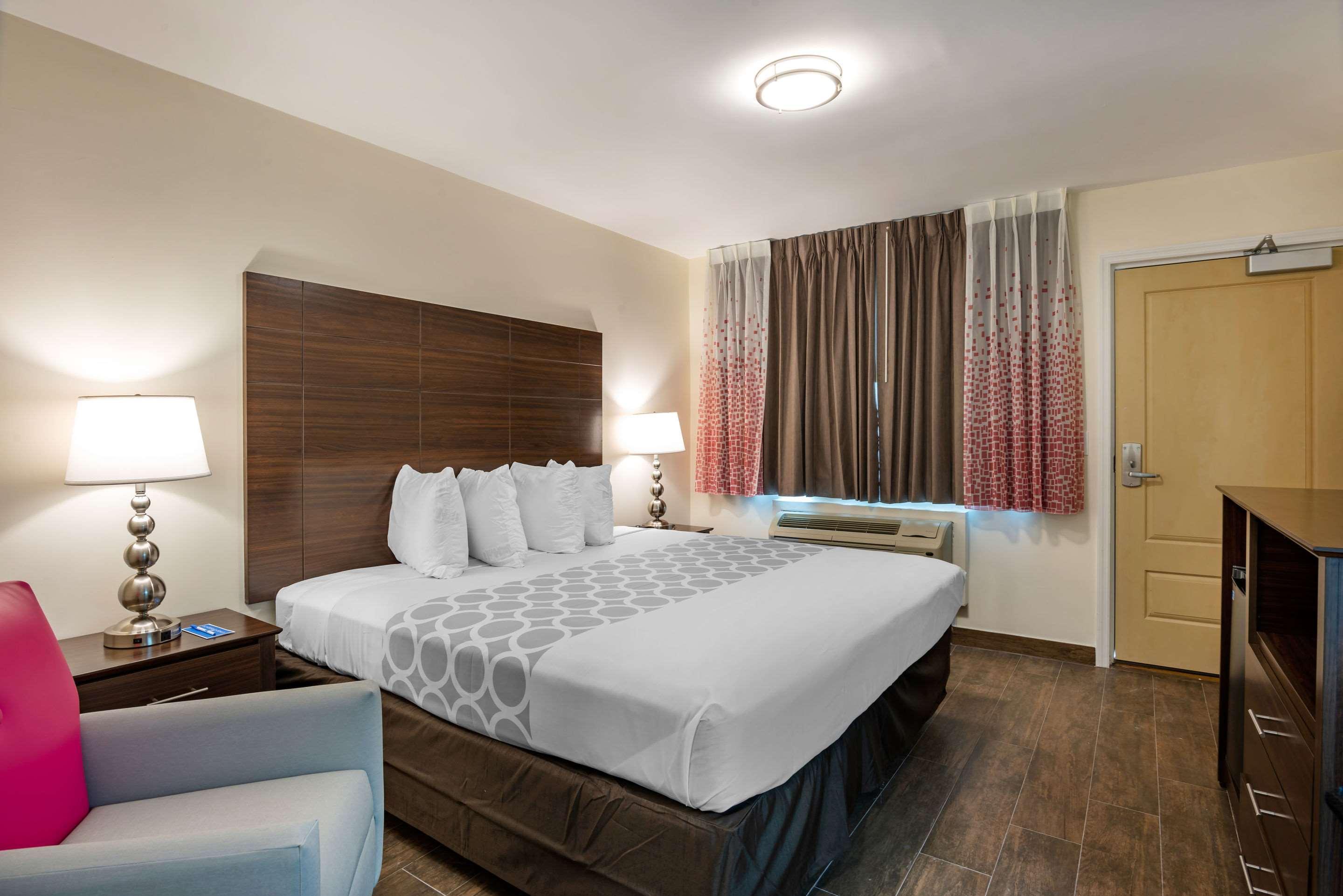 Downtown Hollywood Gardens Inn & Suites Eksteriør bilde