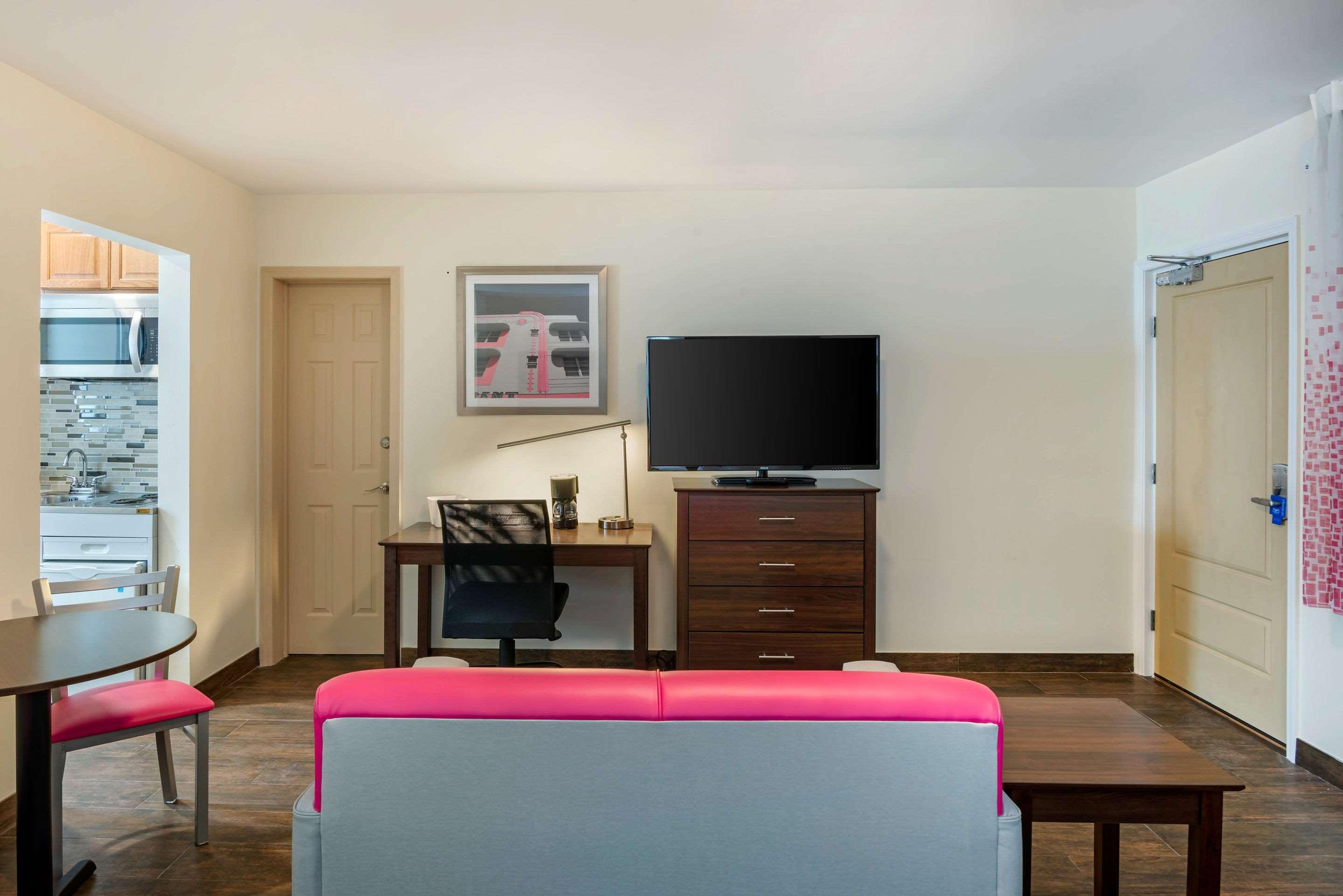 Downtown Hollywood Gardens Inn & Suites Eksteriør bilde