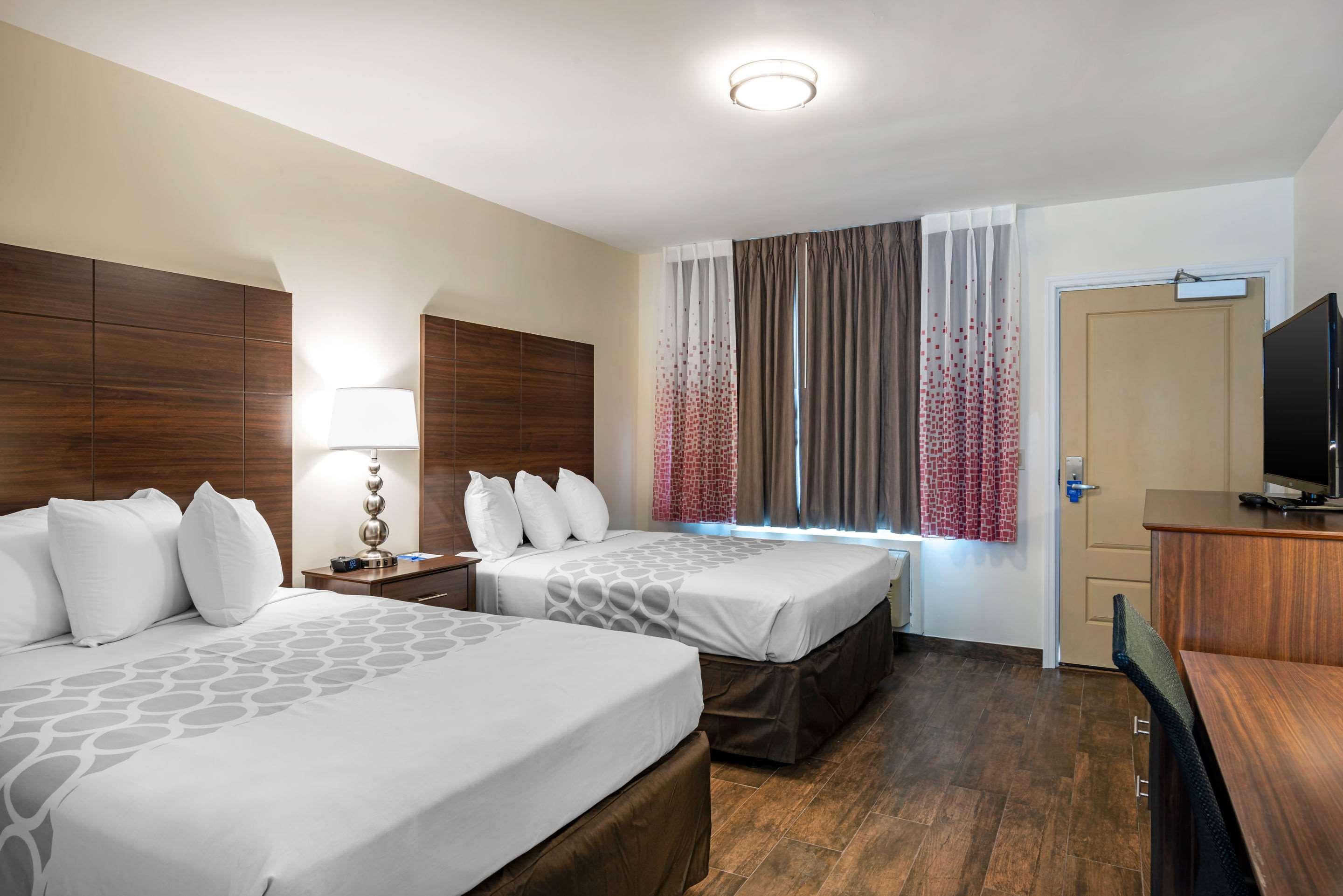 Downtown Hollywood Gardens Inn & Suites Eksteriør bilde