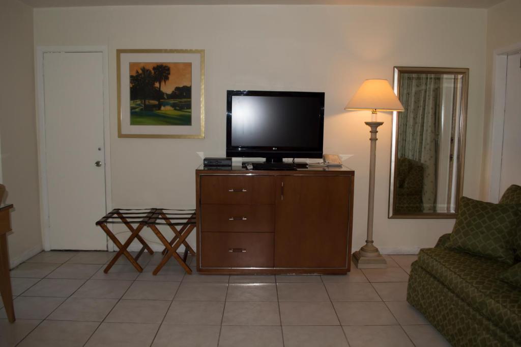 Downtown Hollywood Gardens Inn & Suites Eksteriør bilde