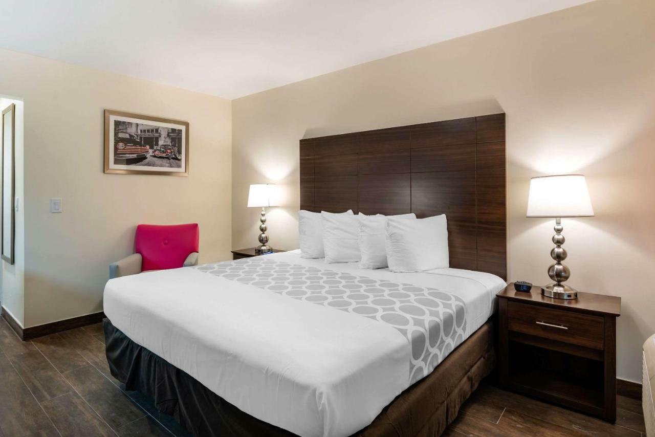Downtown Hollywood Gardens Inn & Suites Eksteriør bilde